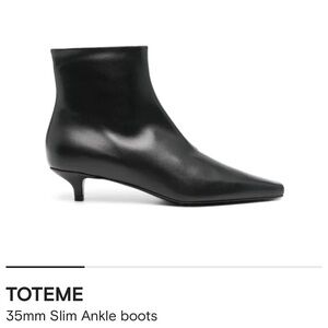 Toteme slim ankle boot